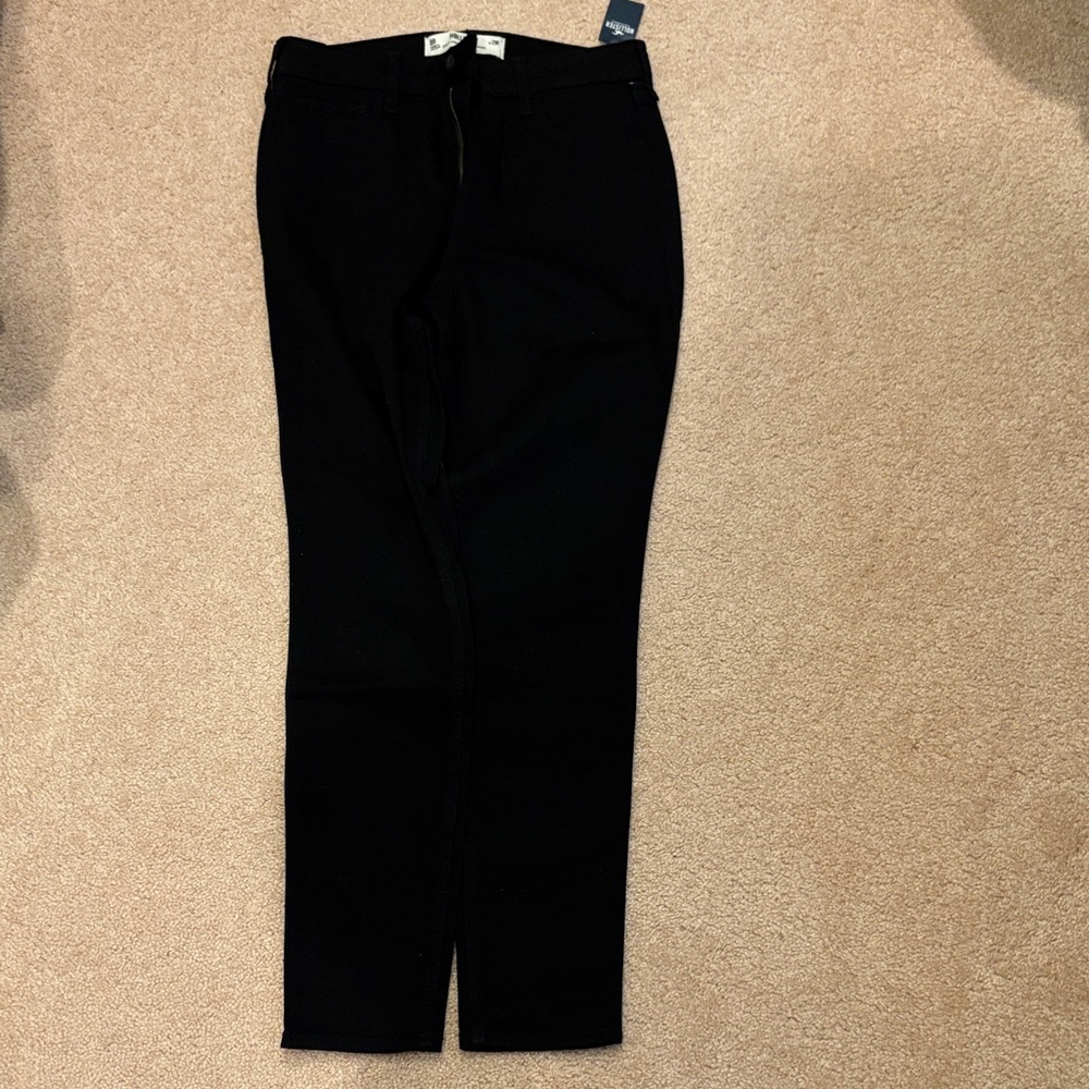 Hollister Curvy High Rise Super Skinny Jeans | Size 8 | Black